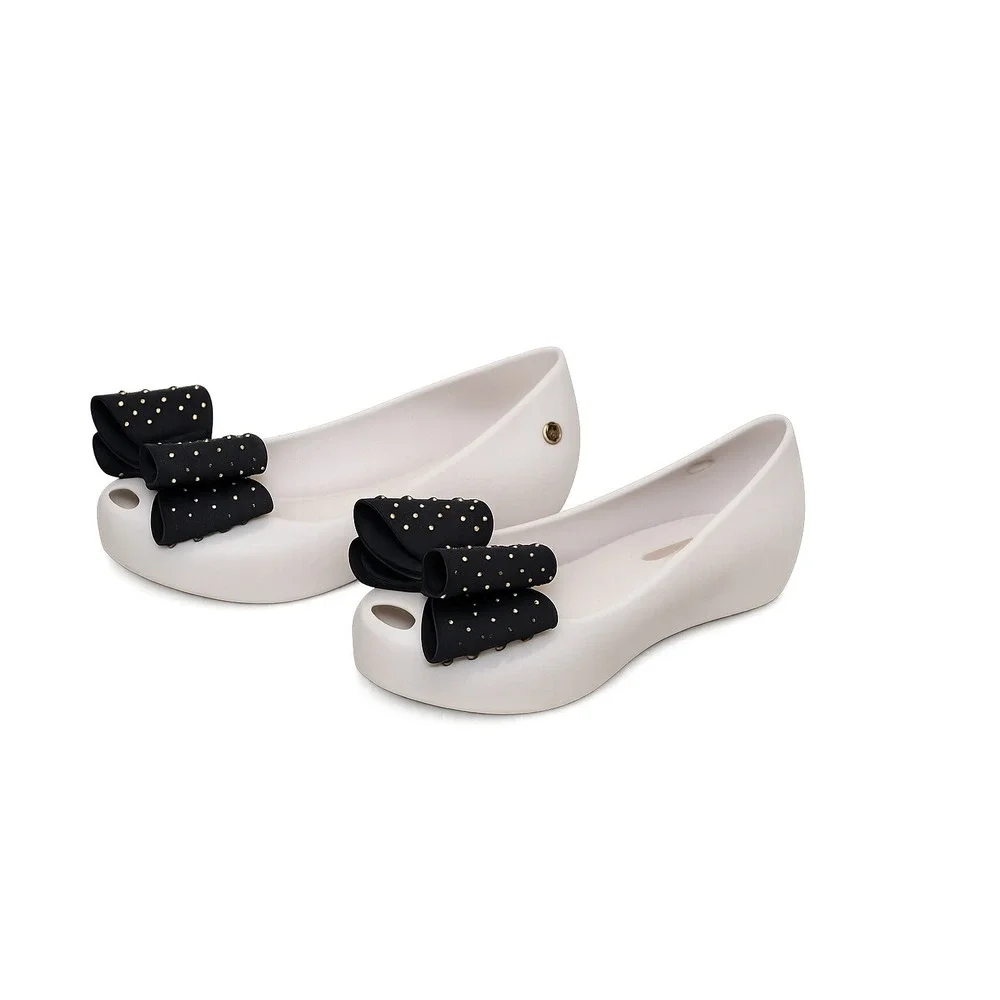 Melissa Ultragirl Sweet XIX flats Kids Size 13